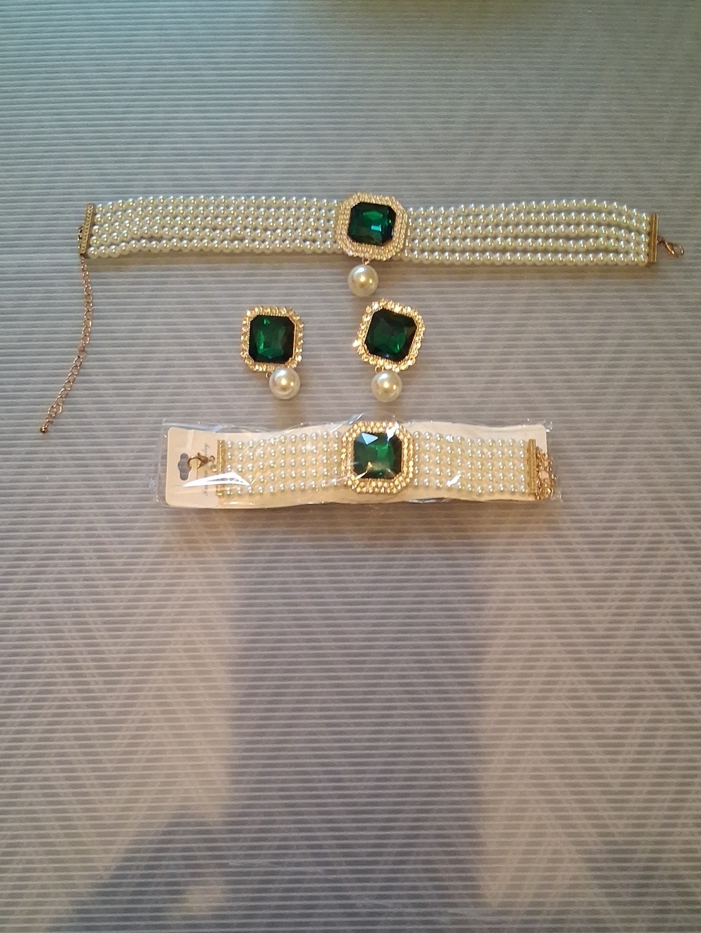 Pearl Multi-Row Choker and Bracelet Set with Emerald Green Stone